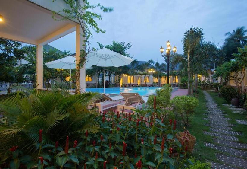 استراحتگاه Blue Paradise Bungalow Phu Quoc