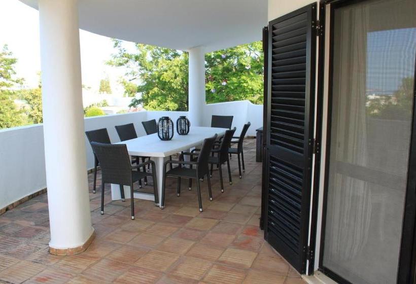 فندق Alto Golf & Country Club