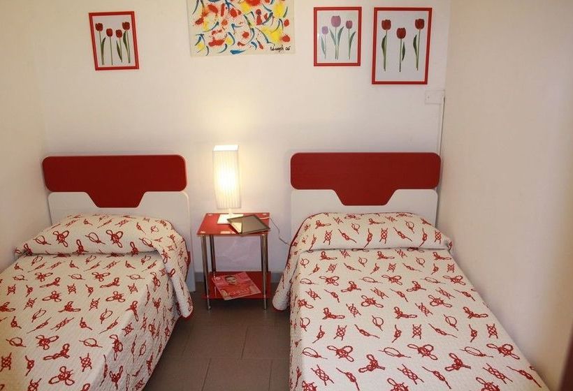 Отель Appartamenti Sole