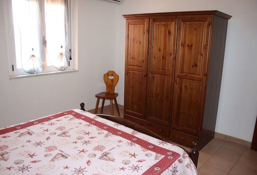 Отель Appartamenti Sole