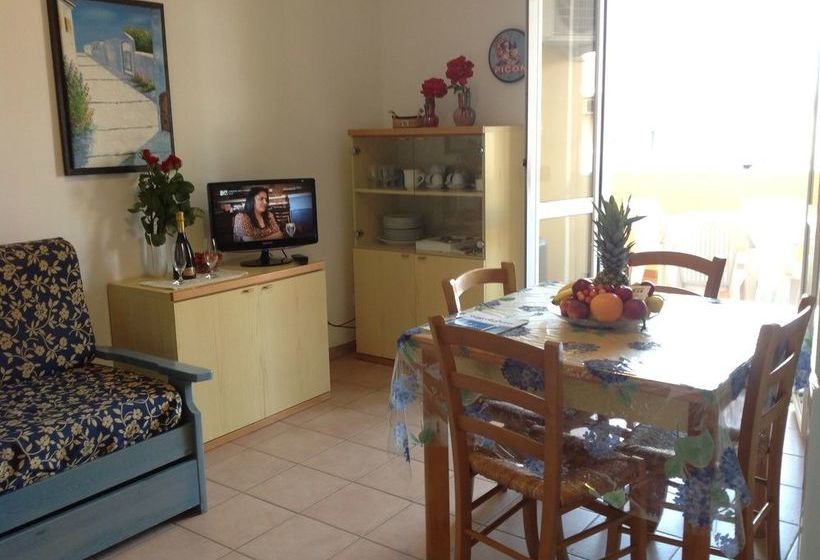 Отель Appartamenti Sole