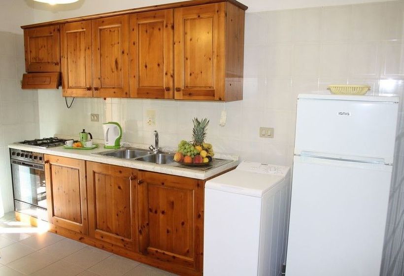 Отель Appartamenti Sole