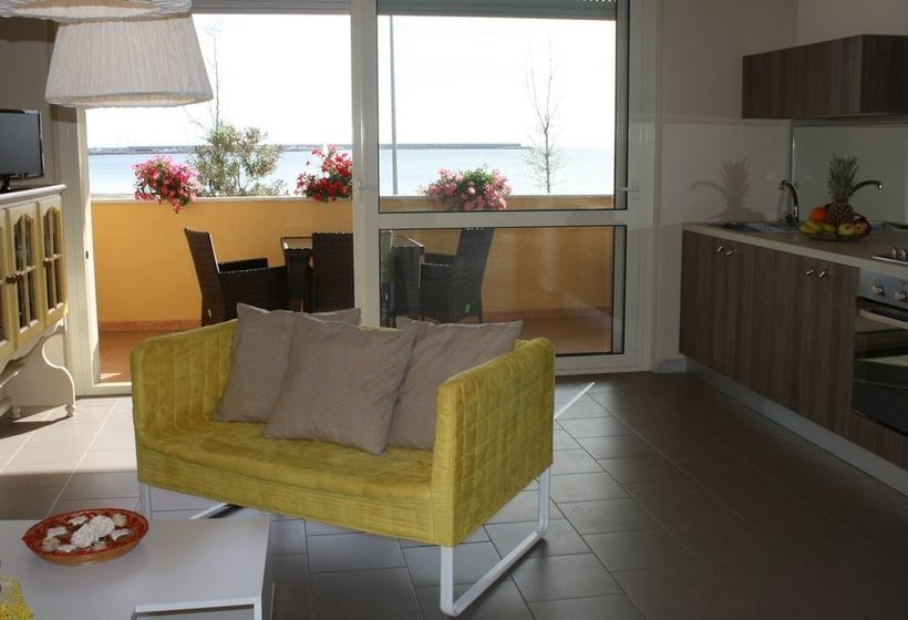 Отель Appartamenti Sole