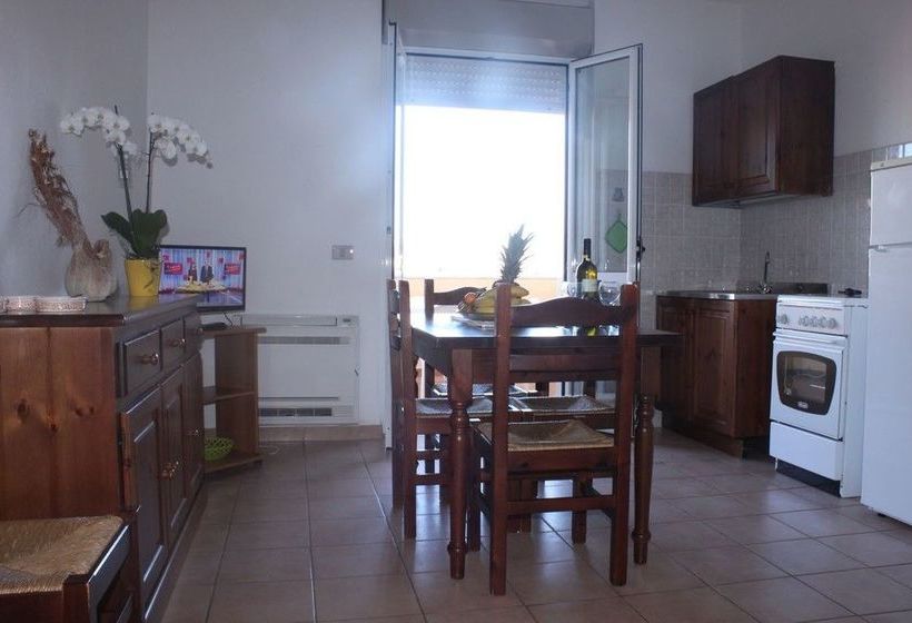 Отель Appartamenti Sole