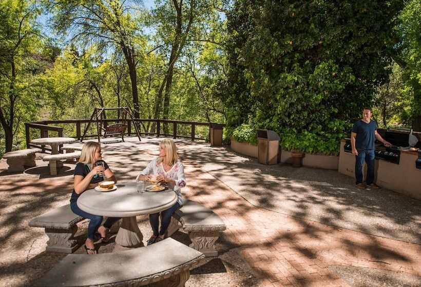 هتل Arroyo Roble Resort