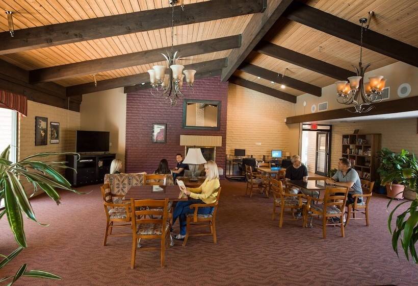 هتل Arroyo Roble Resort