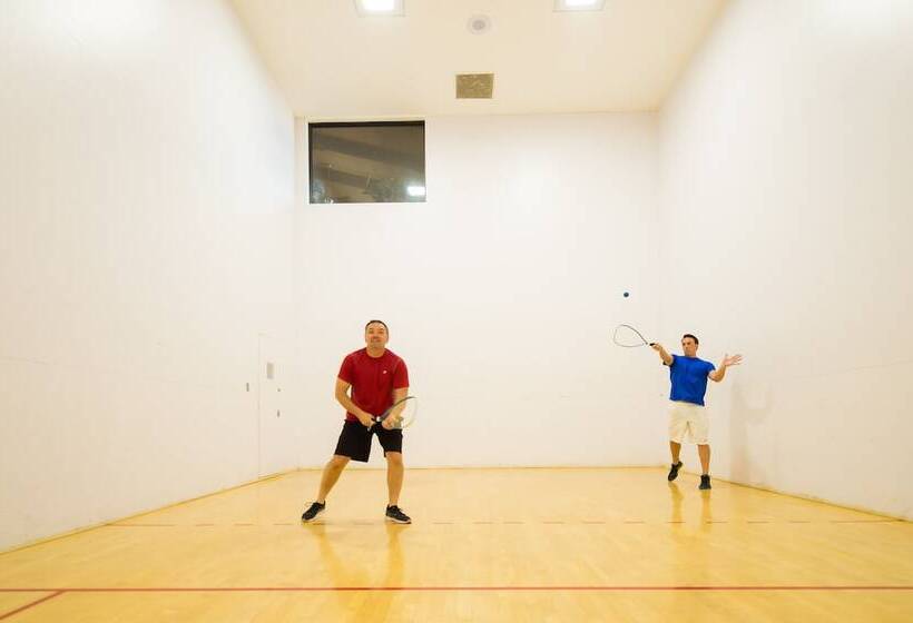 هتل Arroyo Roble Resort