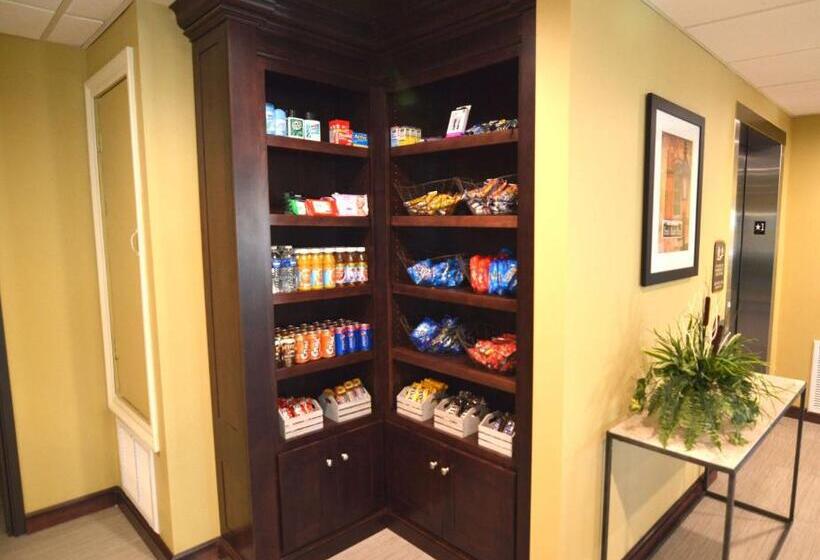 فندق Best Western Plus New Orleans Airport