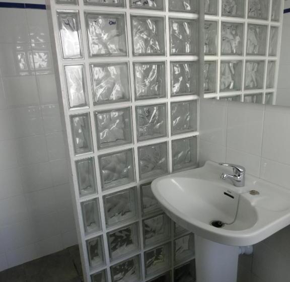 ホテル Can Català