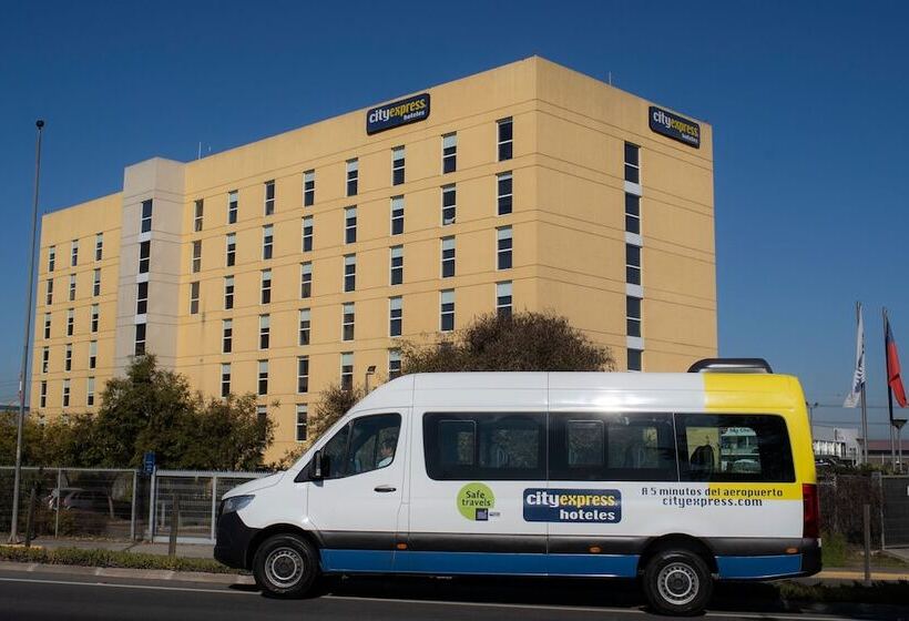 酒店 City Express By Marriott Santiago Aeropuerto