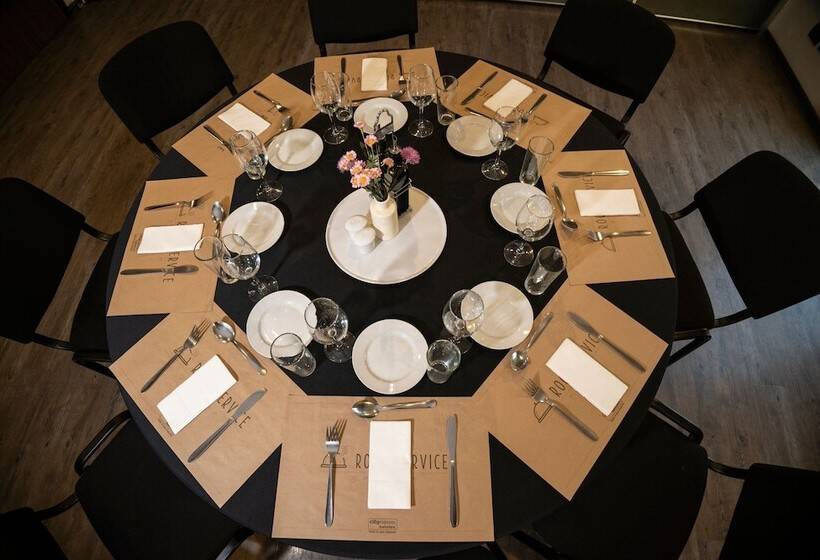 酒店 City Express By Marriott Santiago Aeropuerto