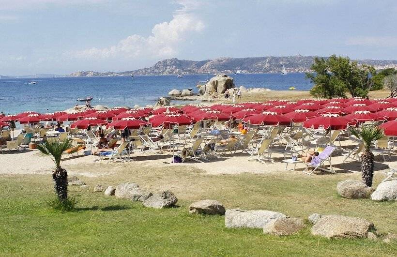 בית מלון כפרי Club Esse Residence Capo D'orso