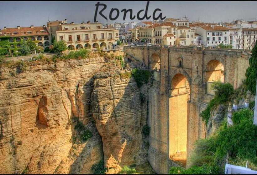 هتل Club Playa Flores