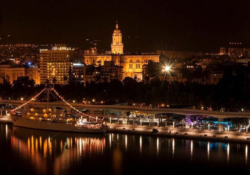 هتل Club Playa Flores