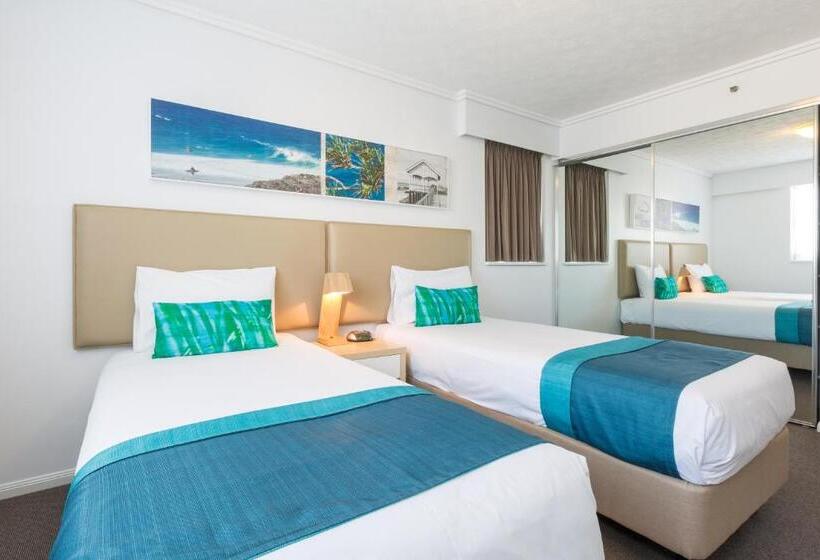 هتل Club Wyndham Kirra Beach