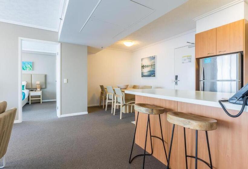 هتل Club Wyndham Kirra Beach