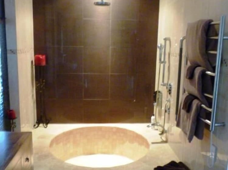 酒店 Crisdon Castle