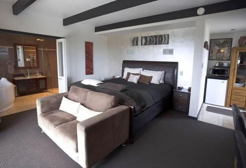 酒店 Crisdon Castle