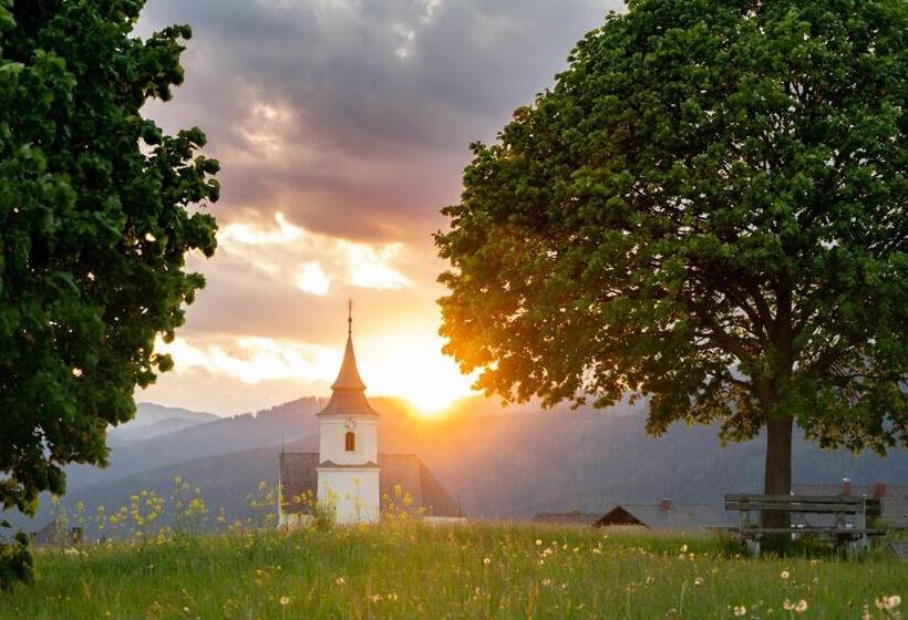 فندق Der Wilde Eder