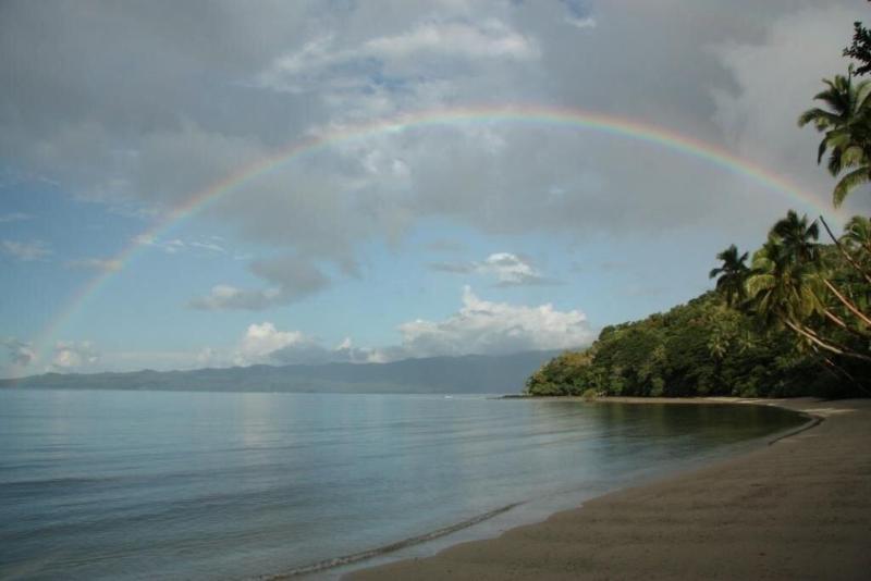 호텔 Dolphin Bay Divers Retreat