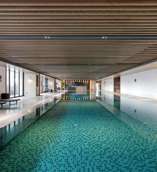 Dongguan Dongcheng International Hotel Free Shuttle Bus To Canton Fair Exhibition Center During Ca