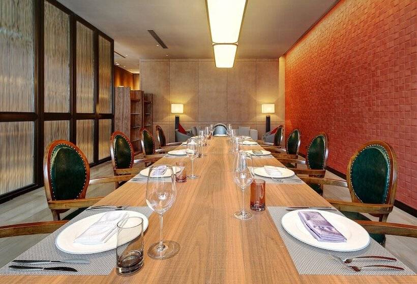 Dongguan Dongcheng International Hotel Free Shuttle Bus To Canton Fair Exhibition Center During Ca