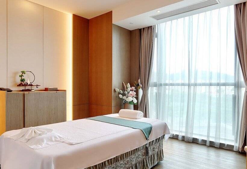 Dongguan Dongcheng International Hotel Free Shuttle Bus To Canton Fair Exhibition Center During Ca