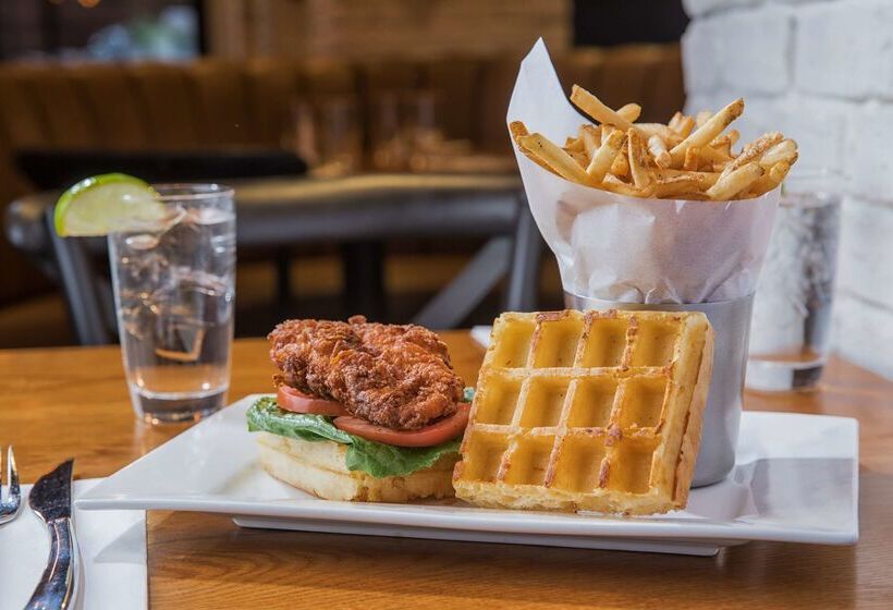 호텔 Doubletree By Hilton  New York Times Square West