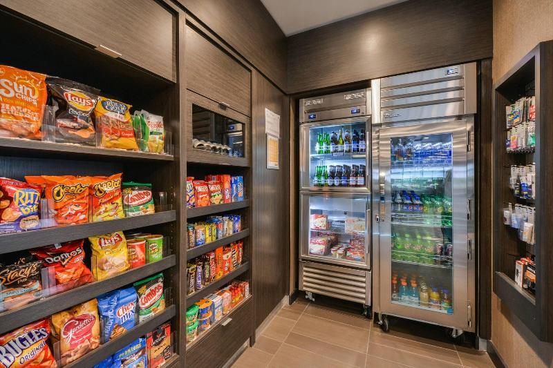 هتل Fairfield Inn & Suites By Marriott Raleigh Cary