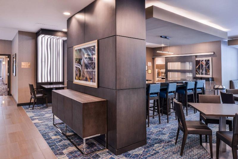 هتل Fairfield Inn & Suites By Marriott Raleigh Cary