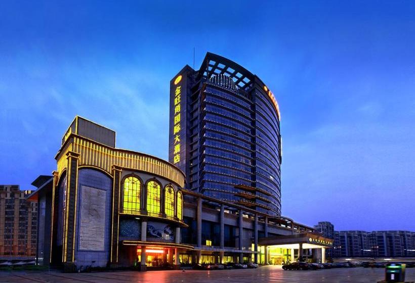 Отель Golden Plaza International