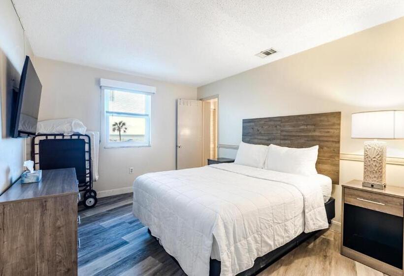 فندق Grand Shores West