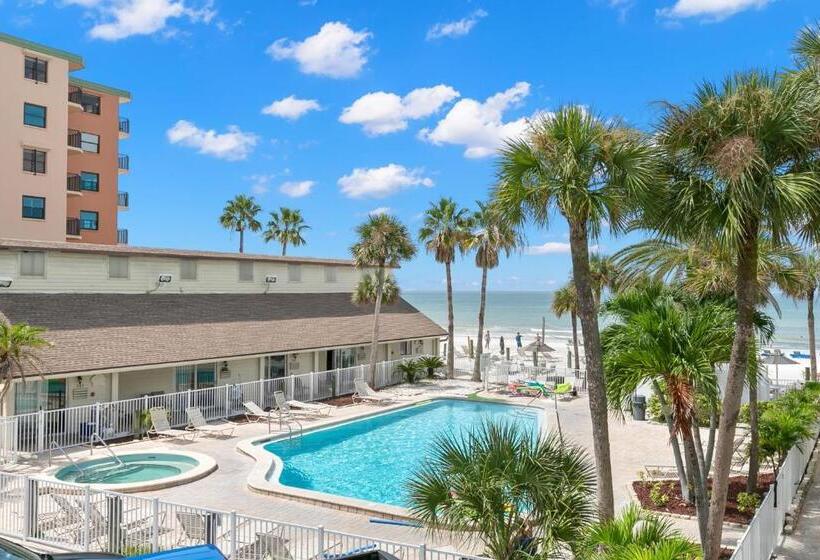 فندق Grand Shores West