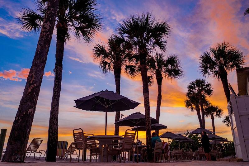 فندق Grand Shores West