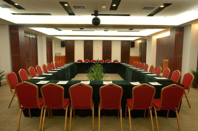 Отель Haikou Tianyi Donghuan