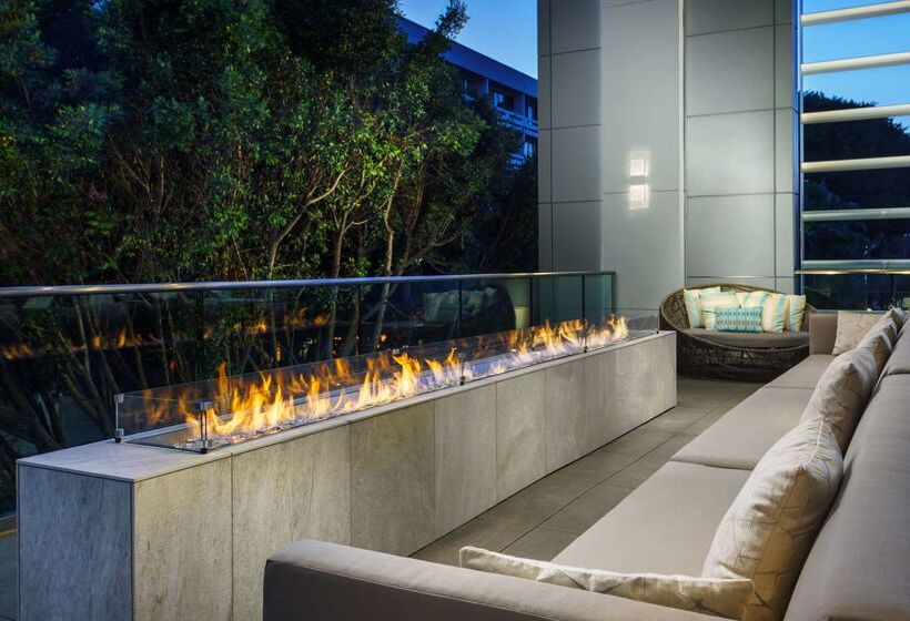 ホテル Hampton Inn & Suites Santa Monica