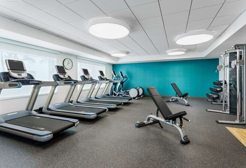 ホテル Hampton Inn & Suites Santa Monica