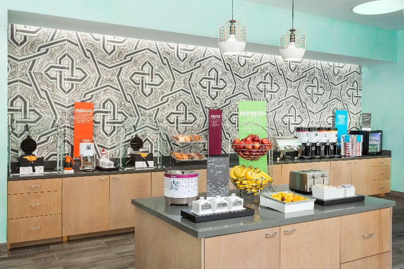 ホテル Hampton Inn & Suites Santa Monica