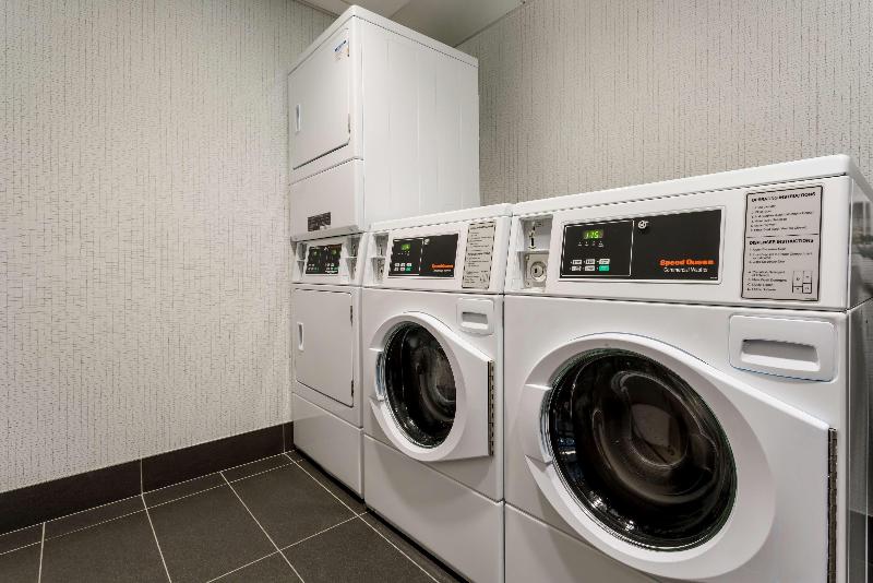 ホテル Hampton Inn & Suites Santa Monica