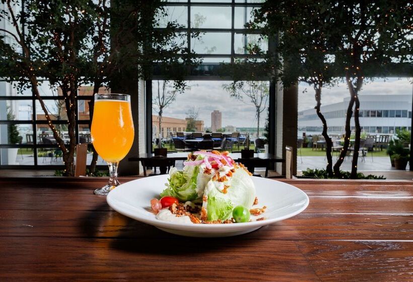 호텔 Hilton Norfolk The Main