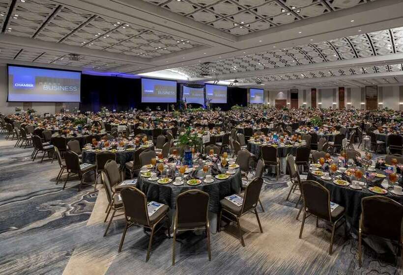 호텔 Hilton Norfolk The Main