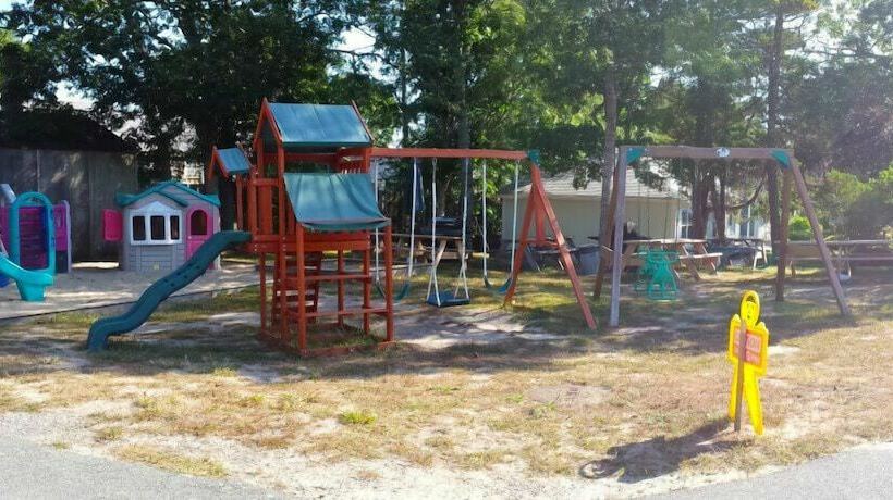 호텔 Holiday Vacation Condominium