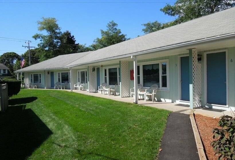 호텔 Holiday Vacation Condominium