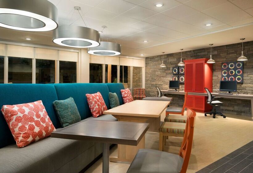 فندق Home2 Suites By Hilton Roanoke, Va