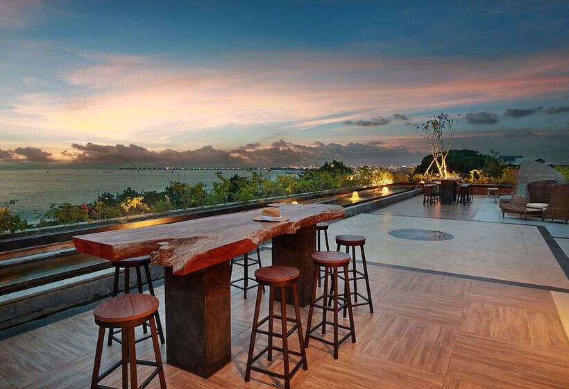 هتل Jimbaran Bay Beach Resort And Spa By Prabhu