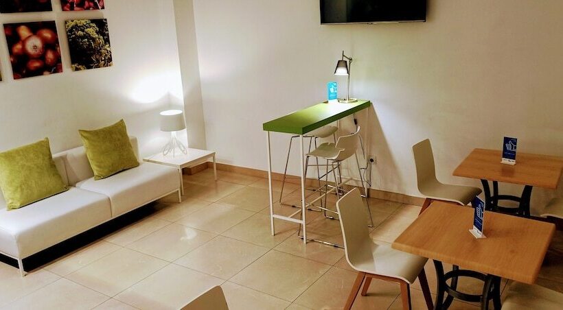 ホテル La City Mercado