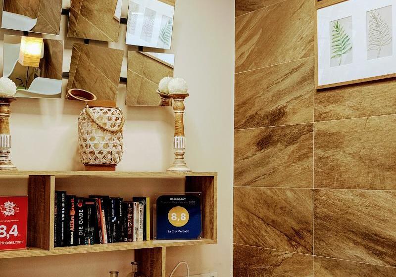 ホテル La City Mercado