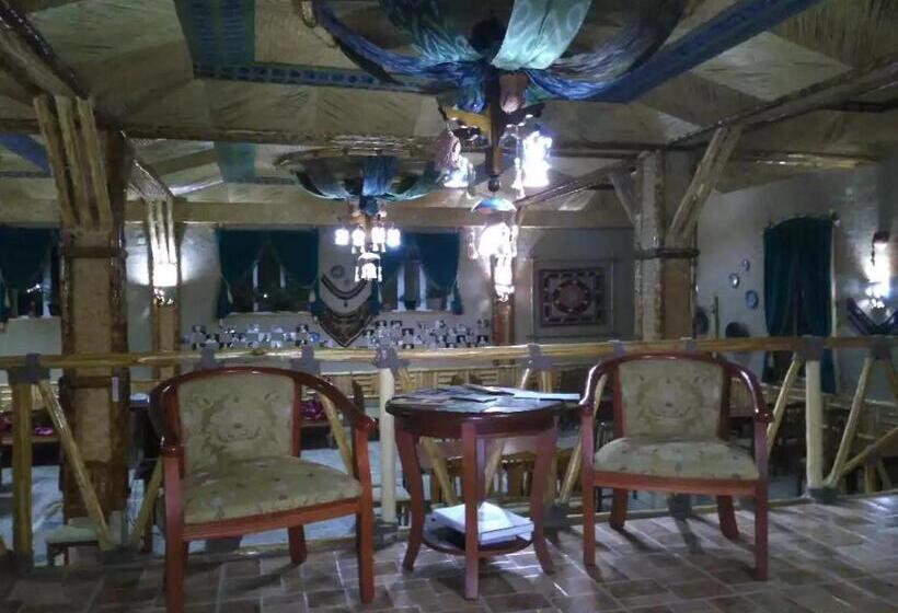 فندق Latif Samarkand