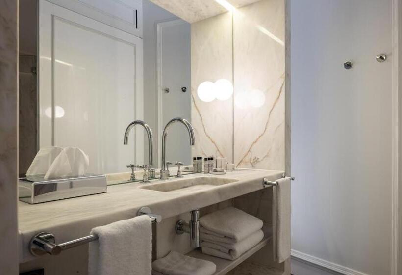 هتل Lisboa Pessoa