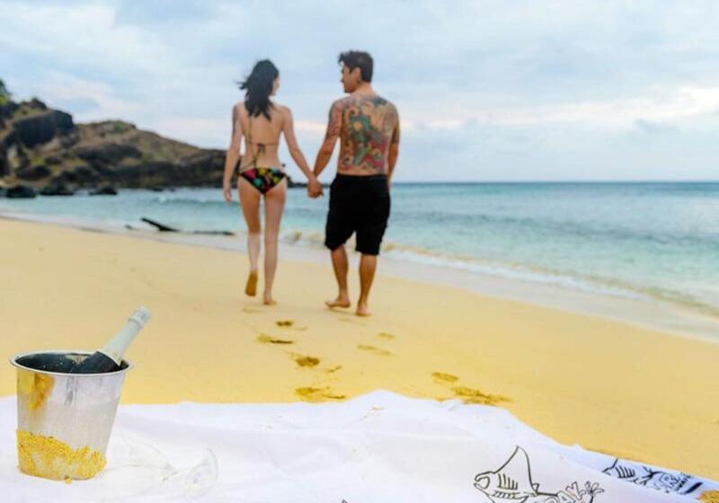 فندق Mantaray Island Resort